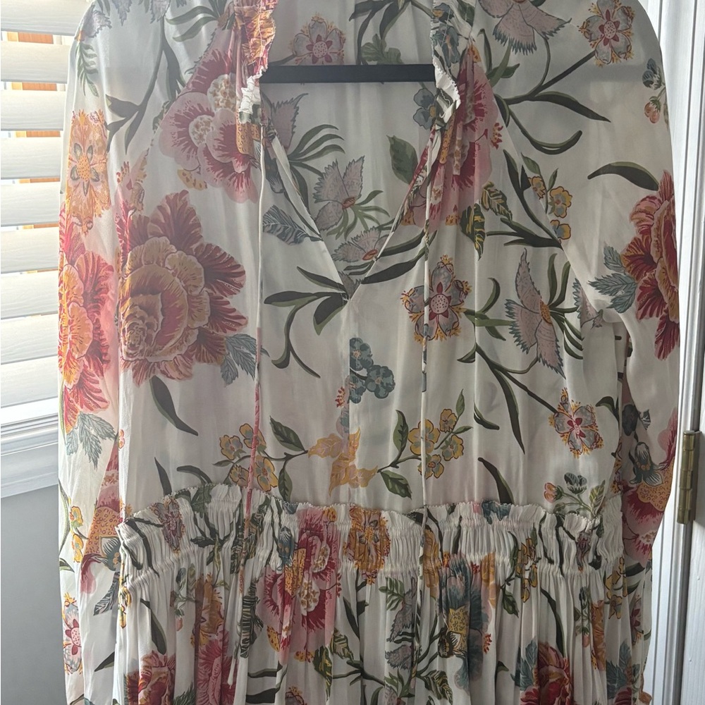 Floral Long-Sleeve Blouse